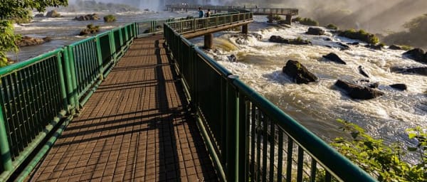1 Day of Main Attractions in Foz de Iguaçu and Panoramic Flight