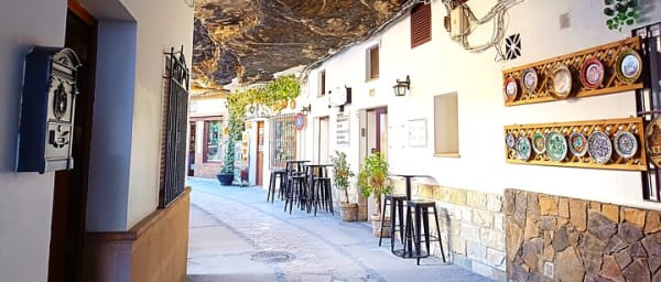 From Marbella: Private trip to Ronda & Setenil De Las Bodegas