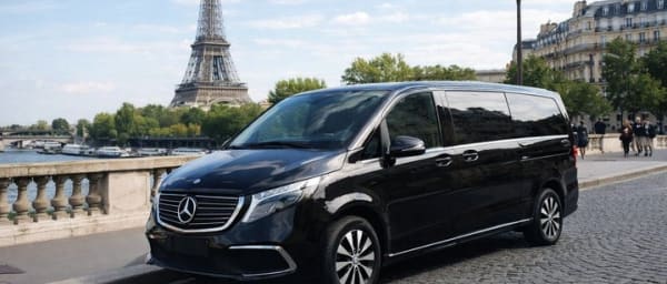Paris Airport CDG Arrival Private Transfer to Paris by Luxury Van