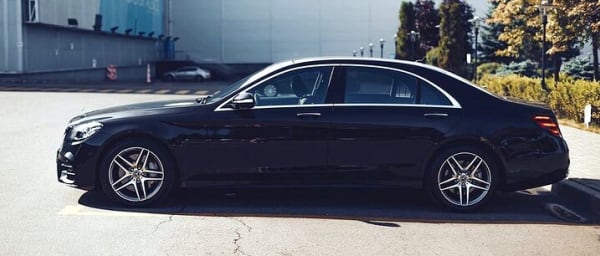 Arrival Transfer: Paris Train Stations to Paris Hotels by Car