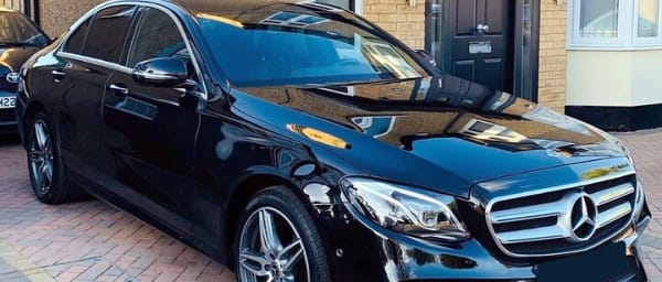 Arrival Transfer: Lyon Airport LYS to Lyon City in Business Car