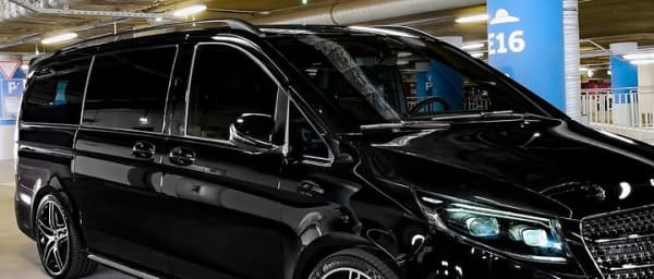 Private Transfers from Paris City to Paris Airport CDG
