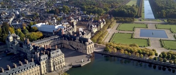 Private Half Day Trip: Paris to Castle Fontainebleau
