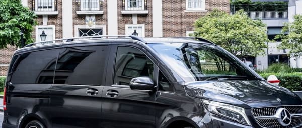 Paris Airport ORY Round-Trip Private Transfer by Luxury Van