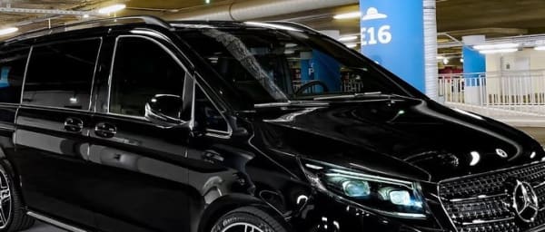 Airport Transfer: Malpensa Airport MXP to Milan by Luxury Van