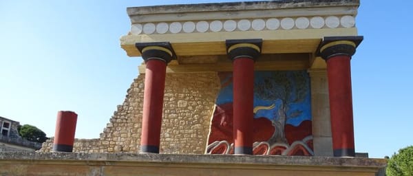 Skip the Line-Archaeol Museum/Knossos Palace-Private Guided Tour