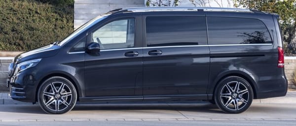 Private Transfer: London to Luton Airport LTN by Luxury Van