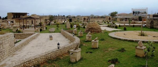 Full Day Archaeological and Ethnographical Private Tour in Baku
