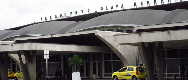 Traslado Alojamiento a Aeropuerto Olaya Herrera Medellín