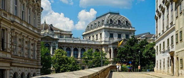 Freud, Mozart & Beethoven in Vienna - City Exploration Game!