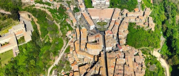 2-Hour Farnese Palace Tour in Caprarola with Renaissance Gardens