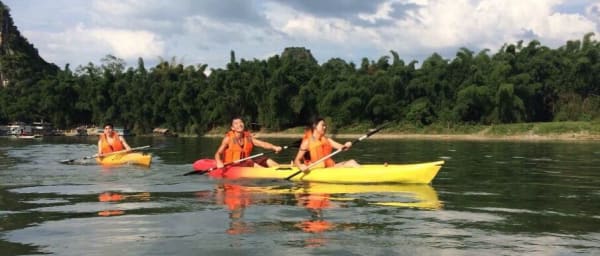 1-Day Yangshuo Biking and Li River Kayaking Tour with Karst Views