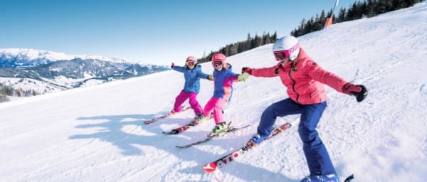 6-Hour Alpine Skiing Tour in Rovaniemi with Lapland Scenery