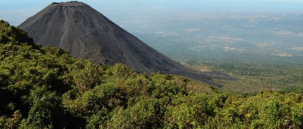 1-Day Santa Ana Volcano Hike from San Salvador with Lake Coatepeque