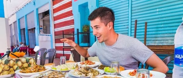 4-Hour Casablanca Street Food Tour through Old Medina and Marche Central