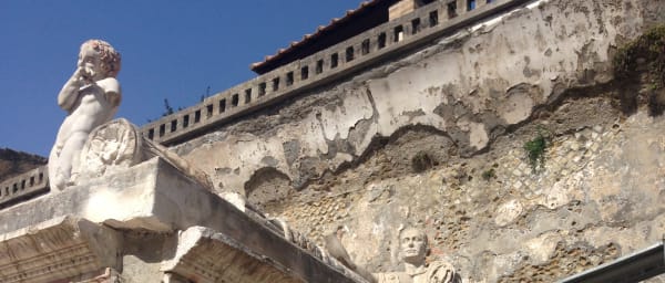2-Hour Herculaneum Ruins Tour with Skip-the-Line Guide