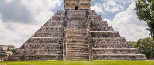 12-Hour Chichén Itzá and Ek Balam Tour with Cenote Hubiku Swim