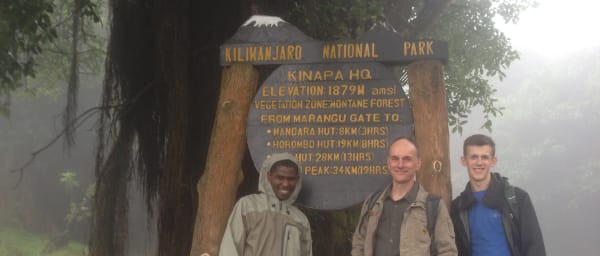 1-Day Mandara Hut and Maundi Crater Hike on Mount Kilimanjaro