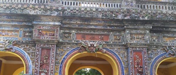 1-Day Hue and Da Nang City Tour with Khải Định Tomb and Marble Mountains