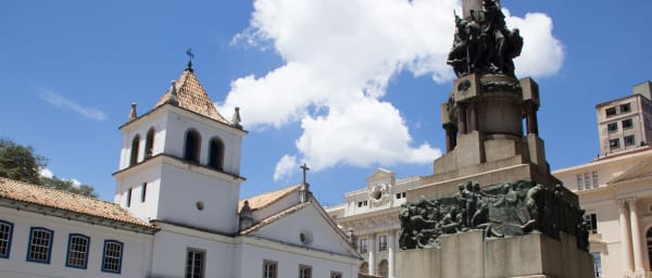 8-Hour São Paulo Sightseeing Tour with Liberdade and Batman's Alley