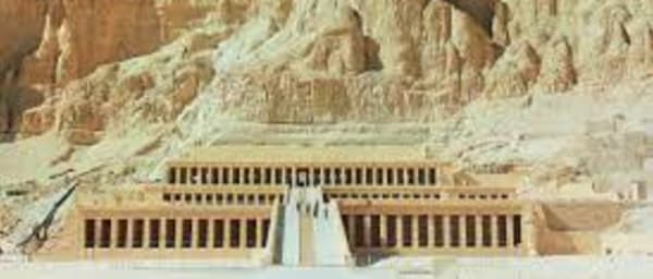 2-Day Giza, Cairo and Luxor Tour with Pyramids and Karnak Temple