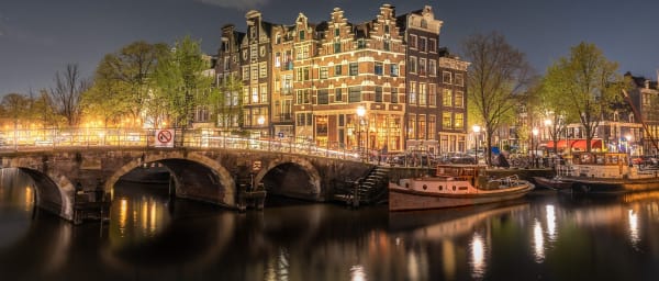 4-Hour Amsterdam Photography Tour with City Highlights