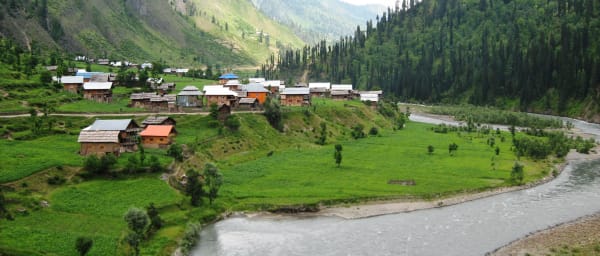 3-Day Neelam Valley Tour from Islamabad with Arang Kel