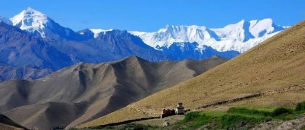 17-Day Upper Mustang Trek in Nepal with Lo Manthang and Muktinath