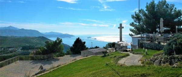 4-Hour Dubrovnik Old Town Tour with Adriatic Road Viewpoints