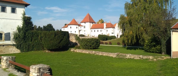 8-Hour Varaždin and North Croatia Castles Tour from Zagreb