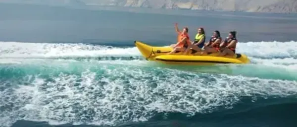 5-Hour Musandam Dibba Dhow Cruise from Dubai with Banana Ride