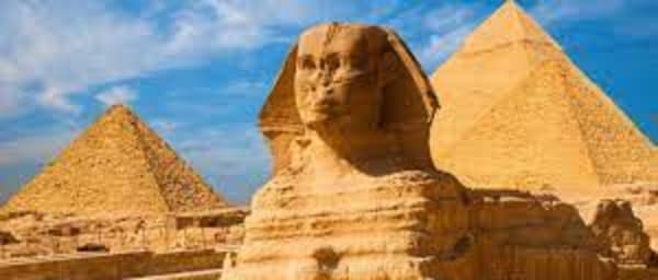4-Hour Giza Pyramid Complex Tour with the Great Sphinx