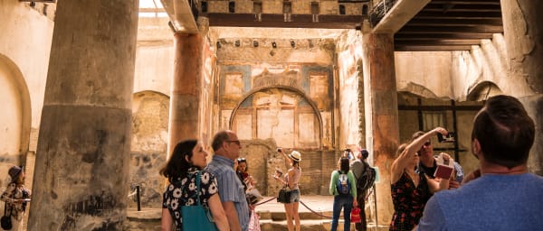 2-Hour Herculaneum Walking Tour with Archaeologist Guide