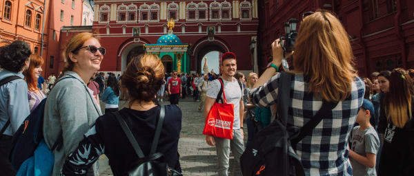8-Hour Moscow Historic Landmarks Tour with Market and Metro