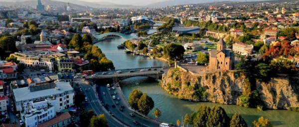5-Hour Tbilisi and Mtskheta Sightseeing Tour with Georgian Snacks
