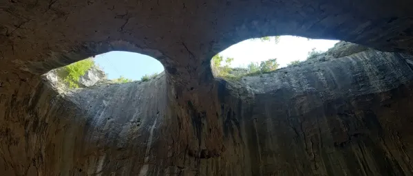 9-Hour Private Cave Tour from Veliko Tarnovo with Panega Eco Trail
