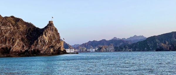 2-Hour Sunset Cruise in Muscat with Old Muscat Coastal Landmarks