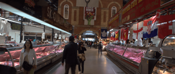 4-Hour Downtown Toronto Walking Tour with Markets and Street Art