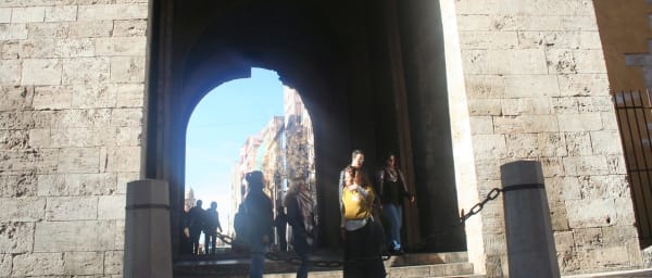 3-Hour Valencia Walking Tour with Mikalet Bell Tower Climb
