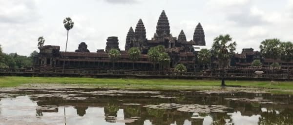 Full-Day Angkor Wat Sunrise Tour with Ta Prohm and Bayon