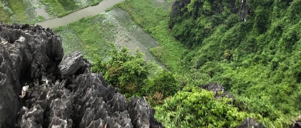 1-Day Ninh Bình Tour from Hanoi with Mua Caves and Tràng An