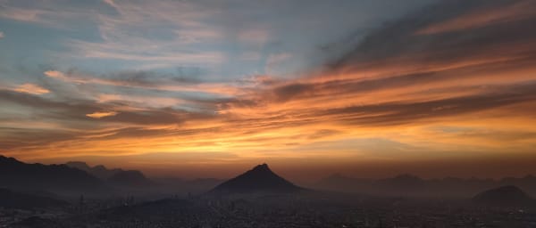 4-Hour Cerro de la Silla Hike with Scenic Viewpoint