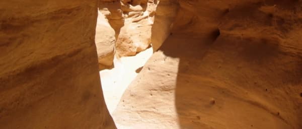 9-Hour Coloured Canyon Jeep Tour from Sharm El Sheikh to Nuweiba