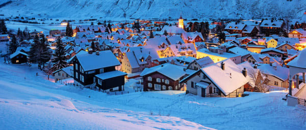 2-Hour Luxury Transfer from Zurich to Andermatt by Private Vehicle