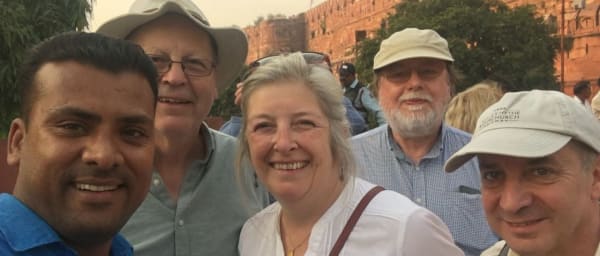 12-Hour Sunrise Taj Mahal Tour from Delhi with Agra Fort and Baby Taj