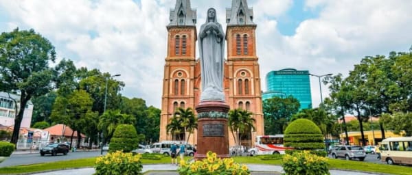 4.5-Hour Ho Chi Minh City Highlights Tour with History and Culture