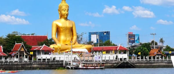 8-Hour Koh Kret Walking Tour from Bangkok with Street Food and Crafts