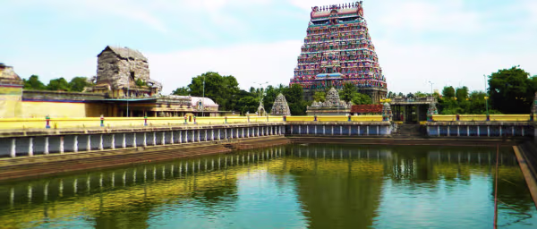 12-Hour Chidambaram, Pichavaram and Pondicherry Tour from Mahabalipuram
