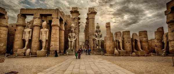 Full-Day Luxor Temple Tour with Felucca Ride and Karnak Show