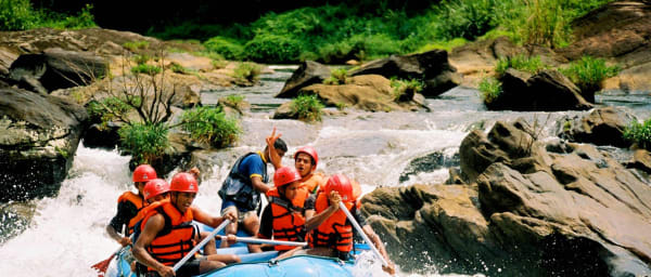 4-Day Sri Lanka Safari and Adventure Tour with Sigiriya and Kandy